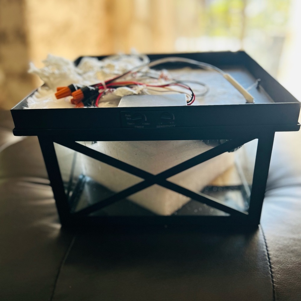 *Sold*New-Black Metal Lantern Light Fixture